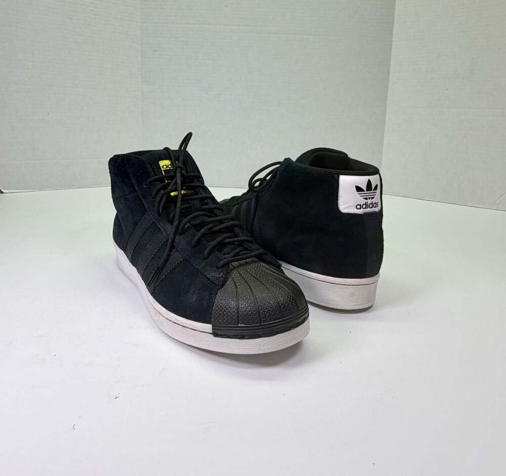 ADIDAS Pro Model 'Winterized' Core Black Suede Shell Toe S77916 Men’s 10 1/2